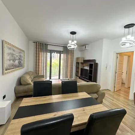 Apartment 2bd Lake Escape - *